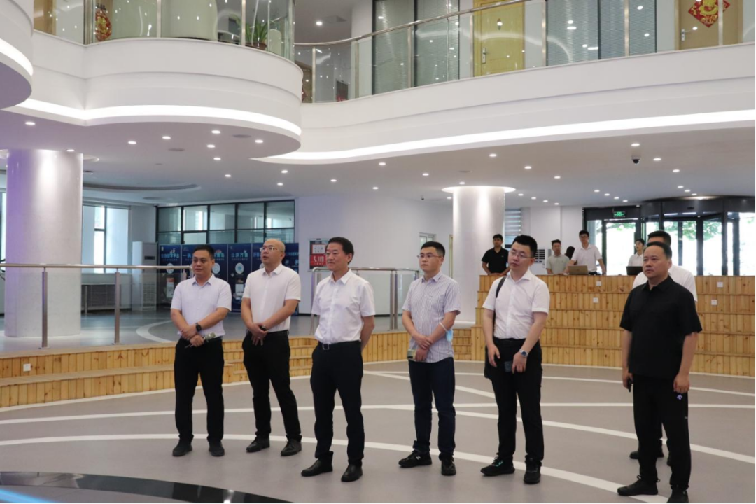 省尊龙凯时集团：“四个导向” 推动调查研究提质增效
